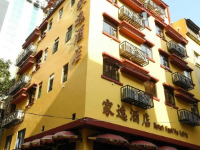 Happy Family Hotel